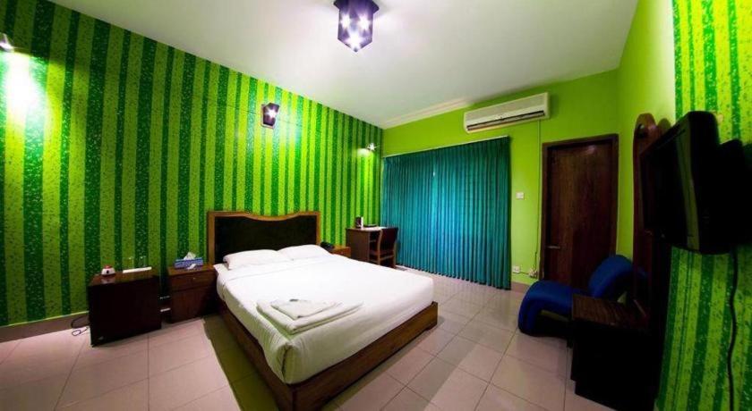 Hotel Tropical Daisy Dhaka Exterior foto